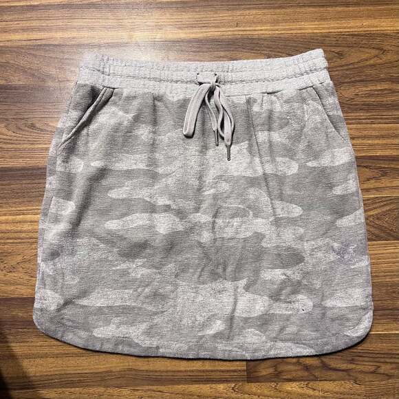 Maurices Dresses & Skirts - Maurices Camo French Terry Skirt Size Small